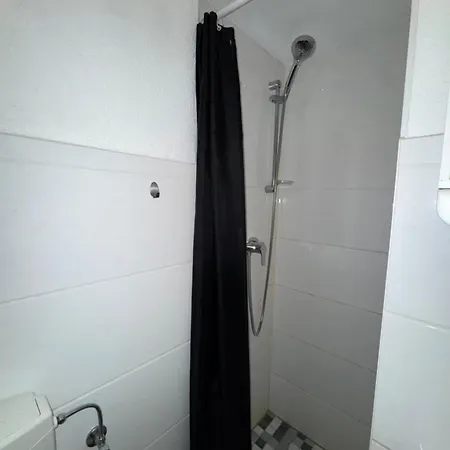 Modernes Mit Privater Dachterrasse In * アーヘン